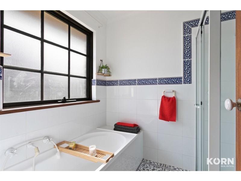 16 Lapwing Street, Hallett Cove SA 5158