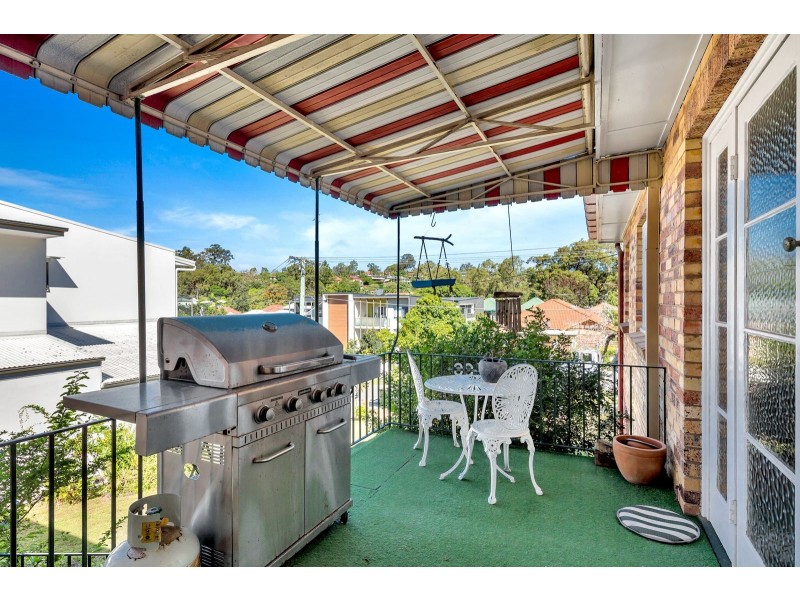 36 Depper Street, St Lucia QLD 4067