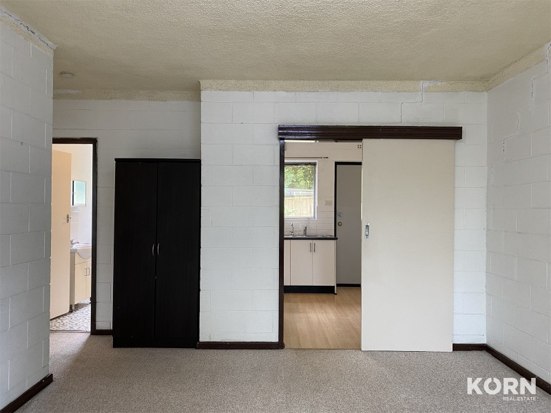 2/18 Burbank Ave, Bedford Park SA 5042