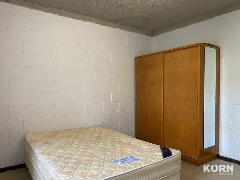 2/18 Burbank Ave, Bedford Park SA 5042