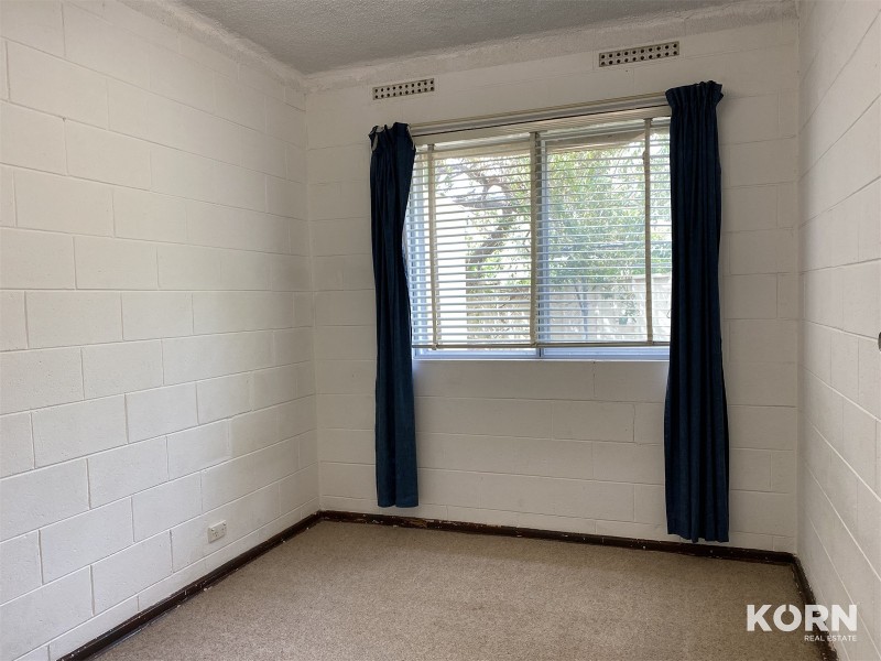 2/18 Burbank Ave, Bedford Park SA 5042