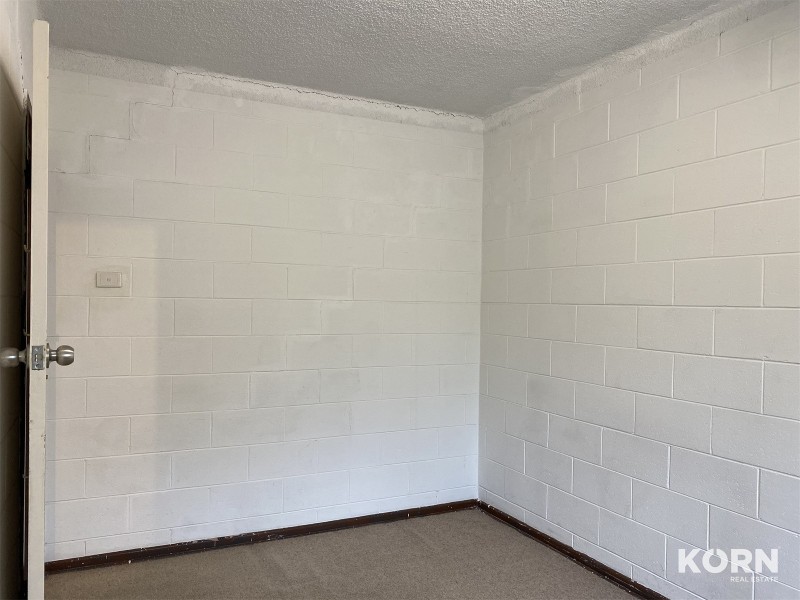 2/18 Burbank Ave, Bedford Park SA 5042