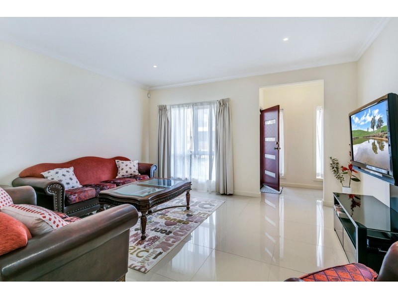 44 Harvey Circuit, Mawson Lakes SA 5095