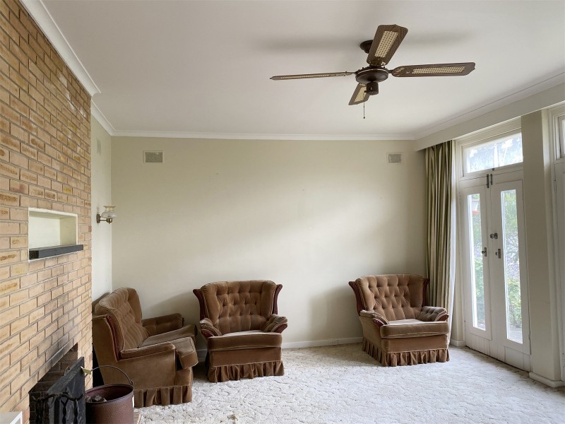 21 Trott Grove, Oaklands Park SA 5046