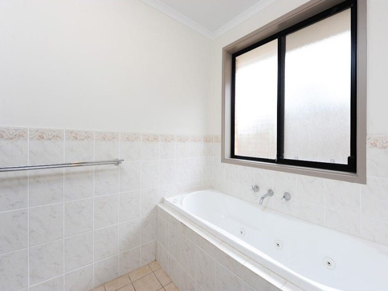 12 Russell Street, Magill SA 5072