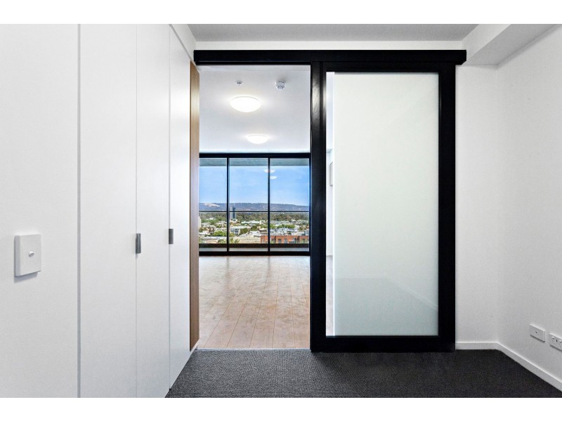 1503/248 Flinders Street, Adelaide SA 5000
