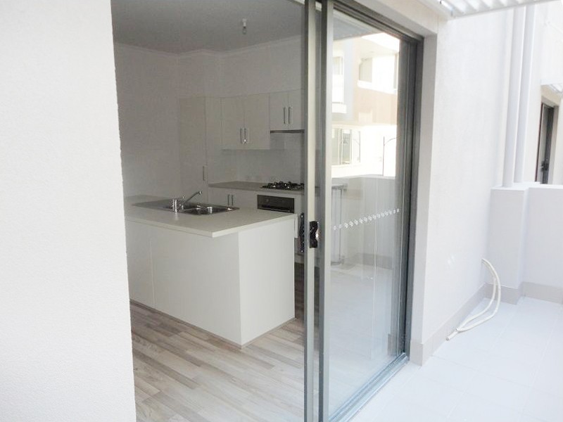 15/10 Darby Lane, Mawson Lakes SA 5095