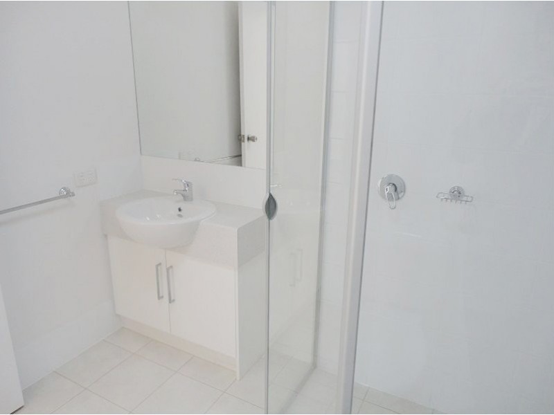 15/10 Darby Lane, Mawson Lakes SA 5095