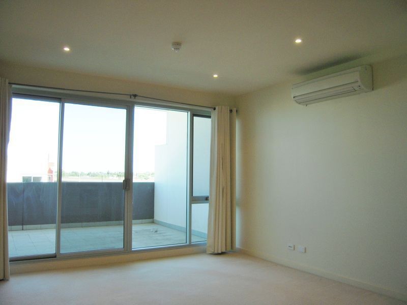 215/1-2 Tarni Court, New Port SA 5015