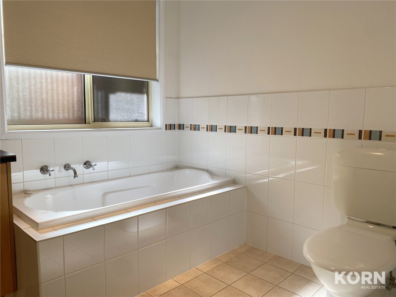2A Renown Avenue, Tranmere SA 5073