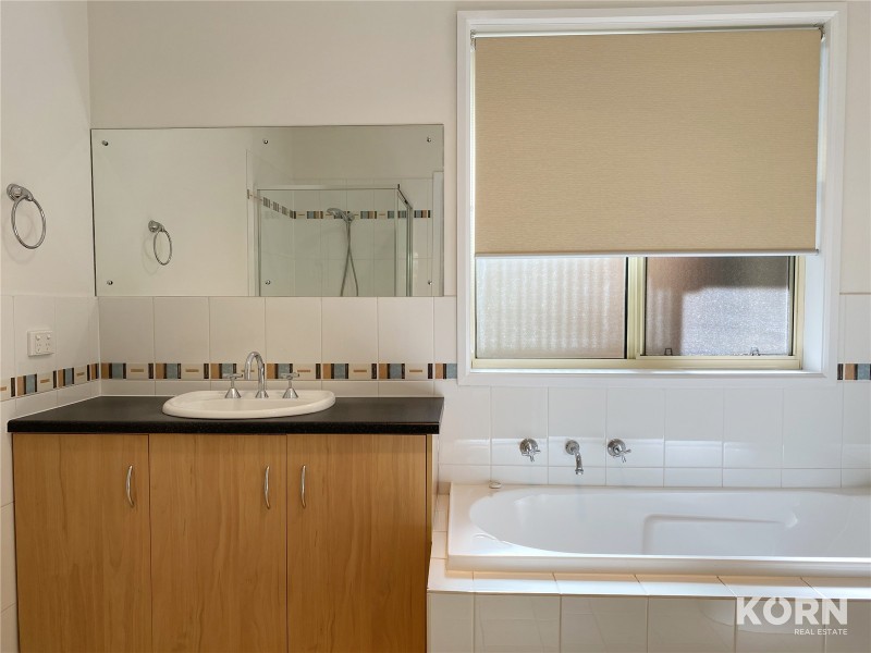 2A Renown Avenue, Tranmere SA 5073