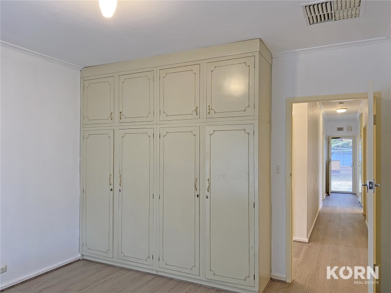 16 Nilpena Avenue, Park Holme SA 5043