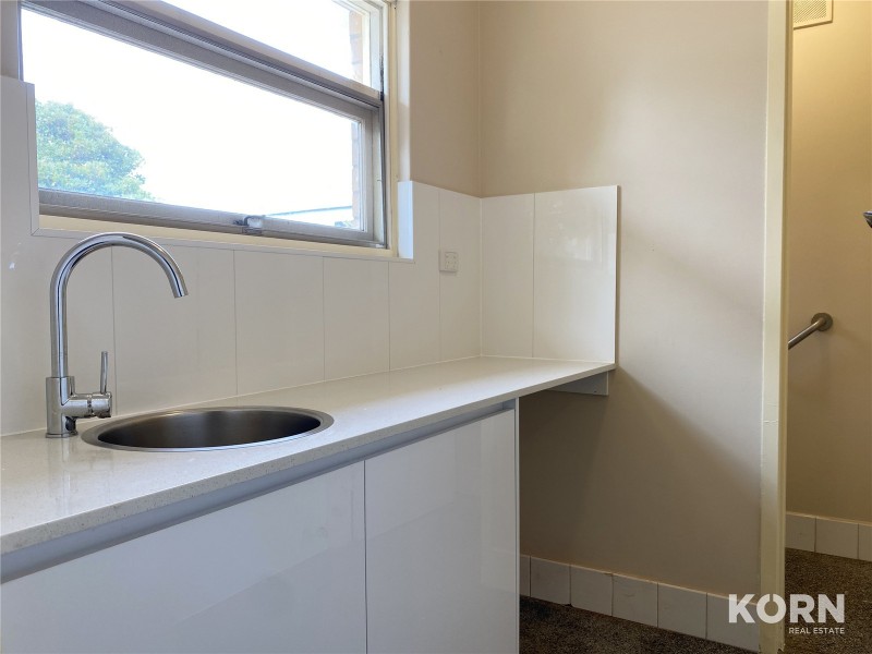 16 Nilpena Avenue, Park Holme SA 5043