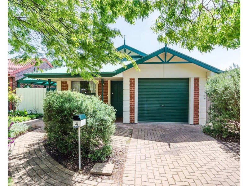 4 Field Street, Oakden SA 5086