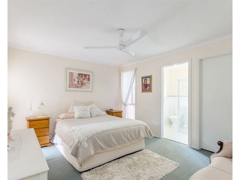 4 Field Street, Oakden SA 5086