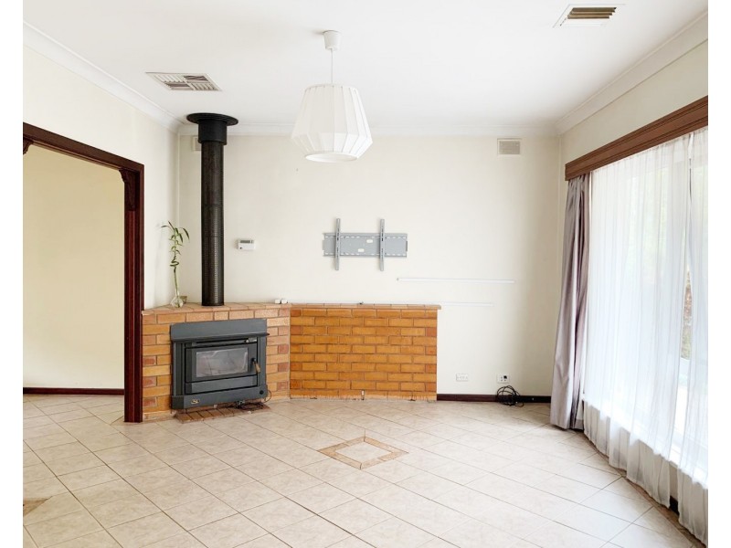 5 Haddington Street, Valley View SA 5093