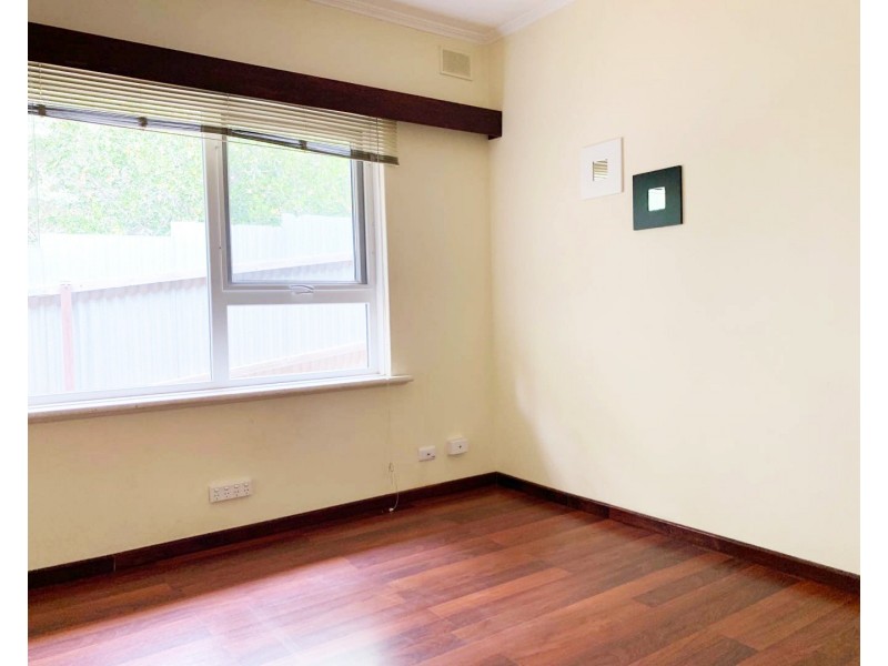 5 Haddington Street, Valley View SA 5093