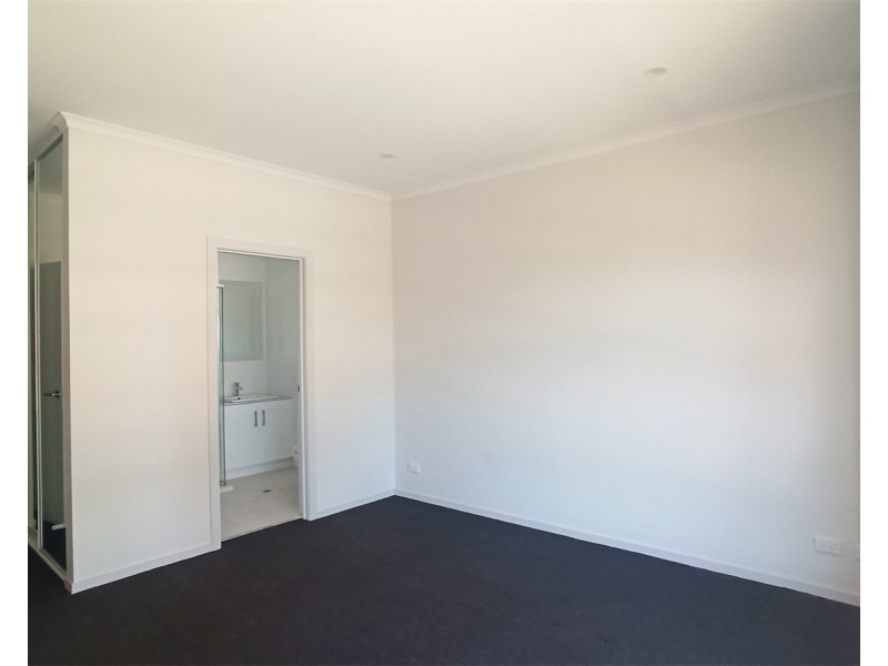 2/589 Lower North East Road, Campbelltown SA 5074