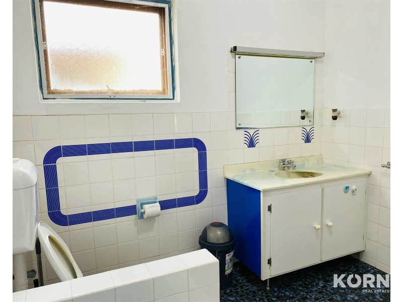 7 New Street, South Plympton SA 5038