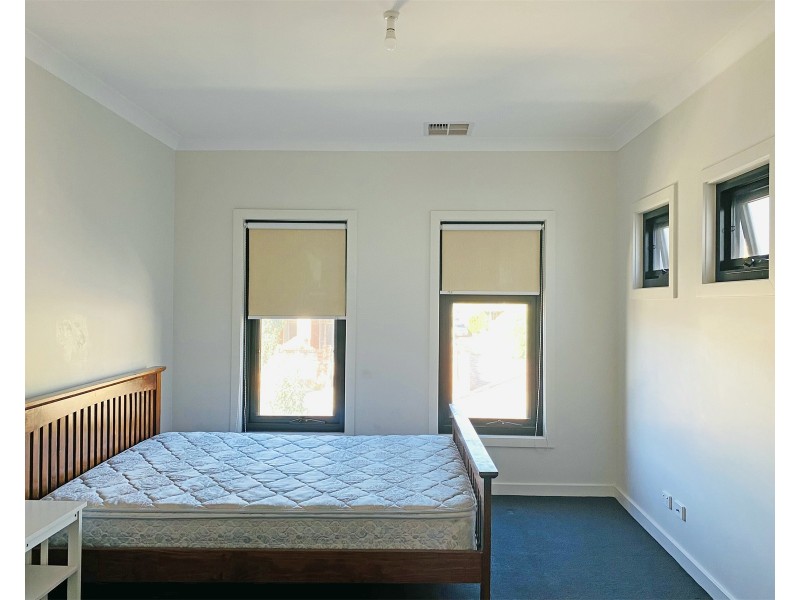 2/126 Saint Bernards Road, Magill SA 5072