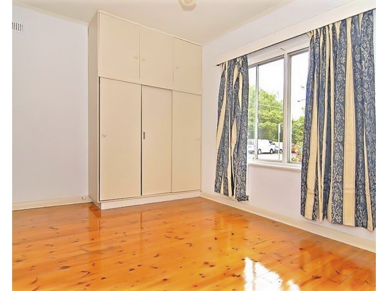 1/11 Neville Avenue, Clarence Gardens SA 5039