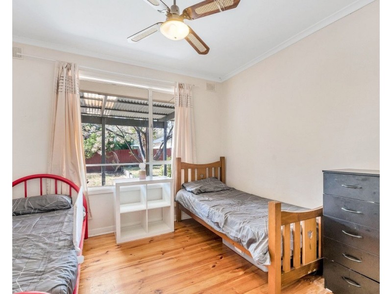 14 Kalina Avenue, Para Vista SA 5093