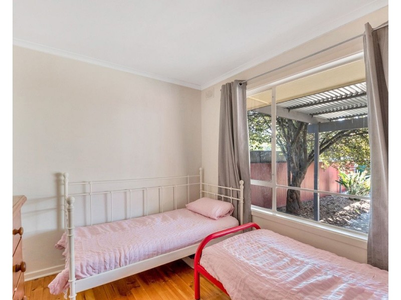 14 Kalina Avenue, Para Vista SA 5093