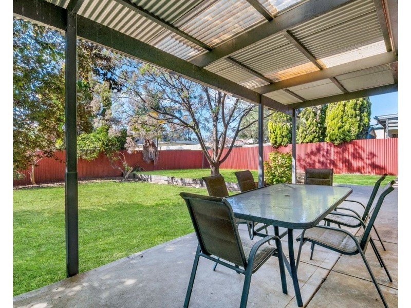 14 Kalina Avenue, Para Vista SA 5093