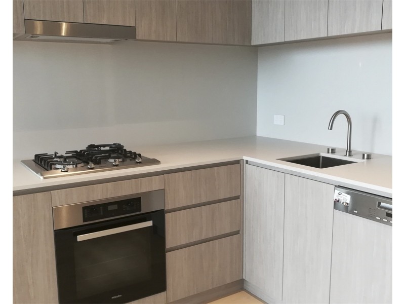 2002/15 Austin Street, Adelaide SA 5000