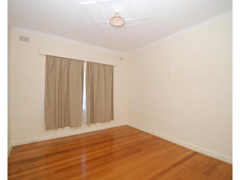 12 Kintore Avenue, Kilburn SA 5084