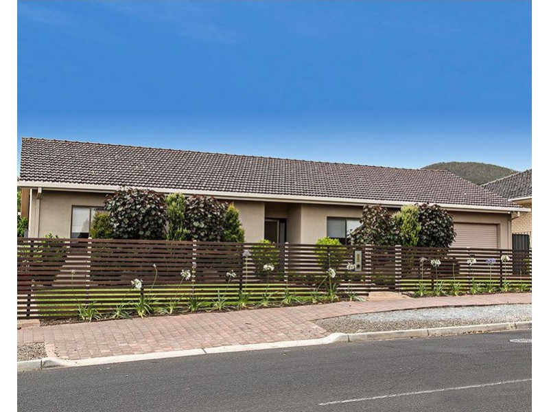 137 Stradbroke Road, Rostrevor SA 5073