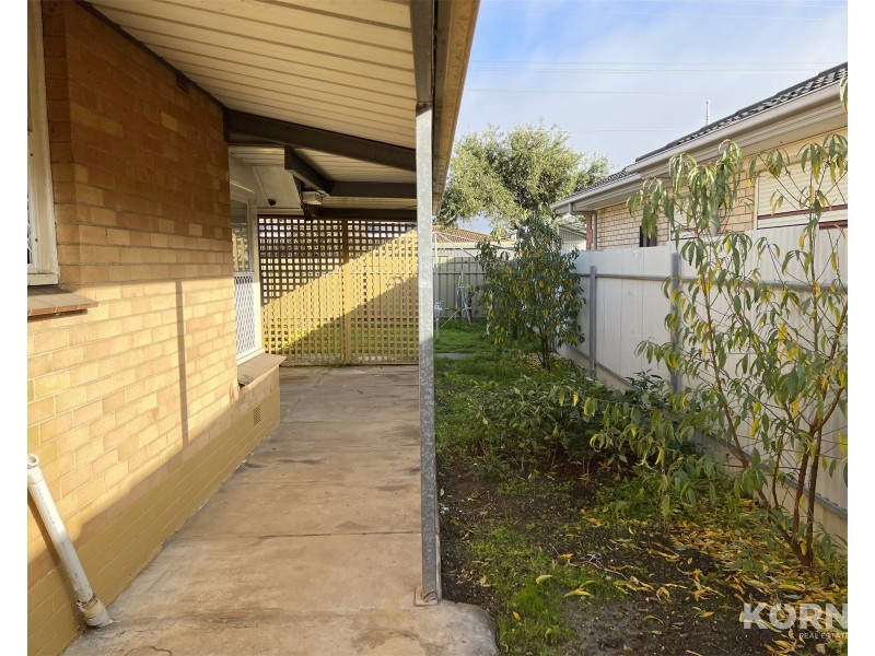 18 Cleve Street, Mansfield Park SA 5012