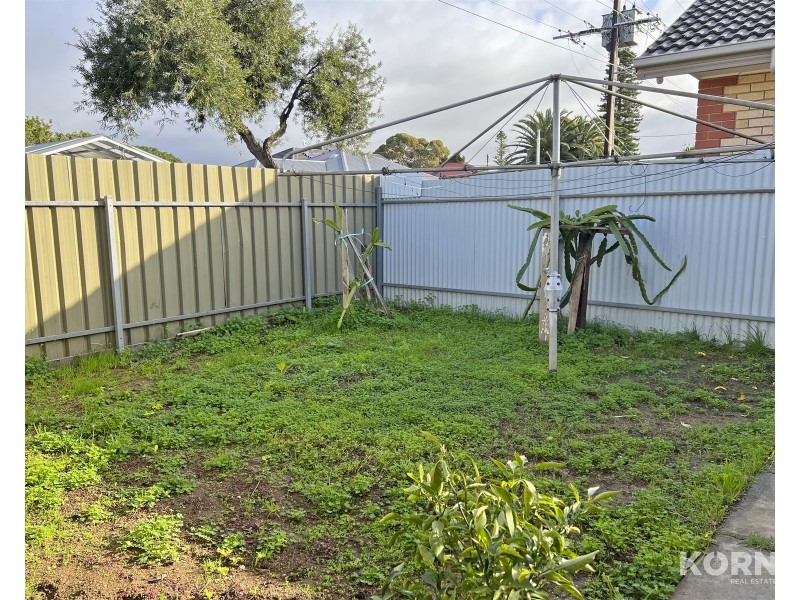 18 Cleve Street, Mansfield Park SA 5012