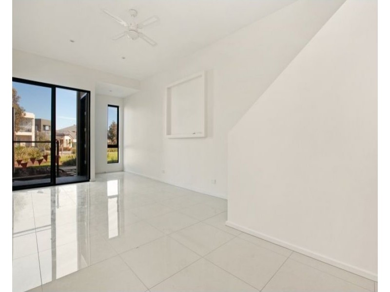 21A Hope Lane, Mawson Lakes SA 5095