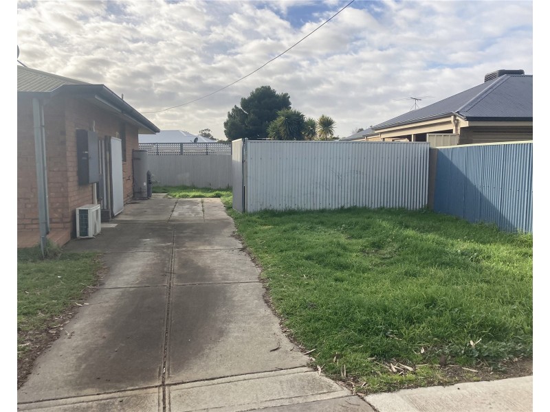 24 Railway Terrace, Kilburn SA 5084