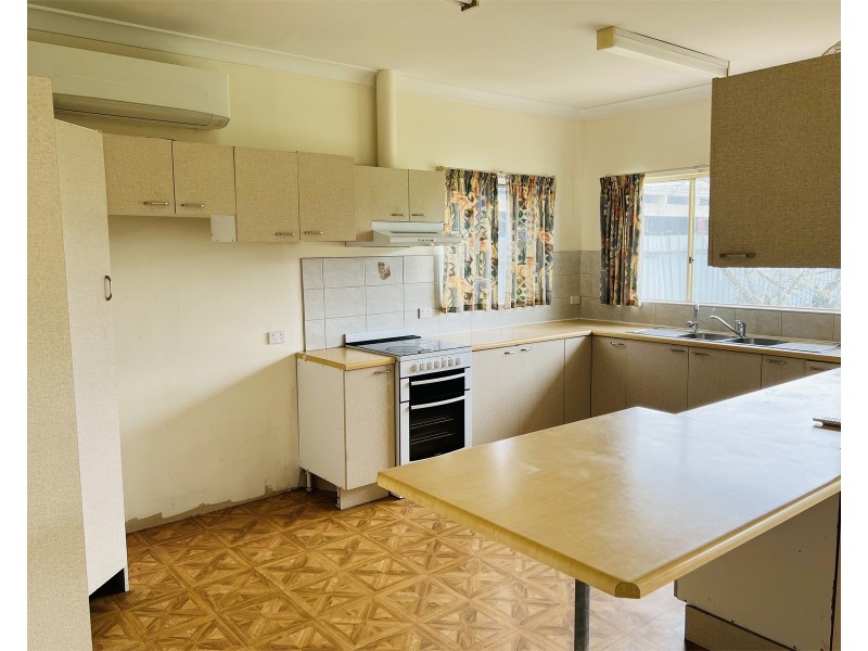 39 Adelaide Terrace, Ascot Park SA 5043