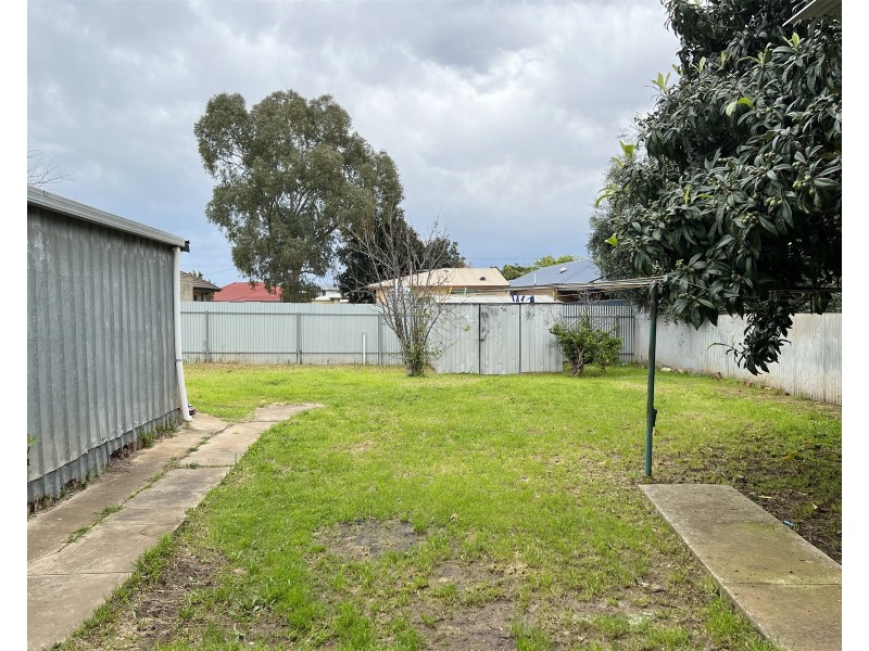 28 Cedar Avenue, Campbelltown SA 5074