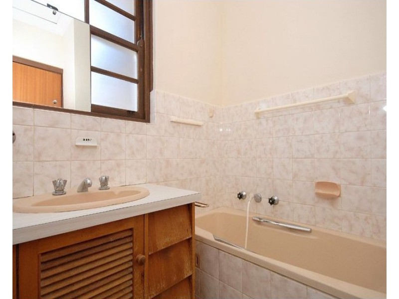 4/21A Windsor Road, Glenside SA 5065