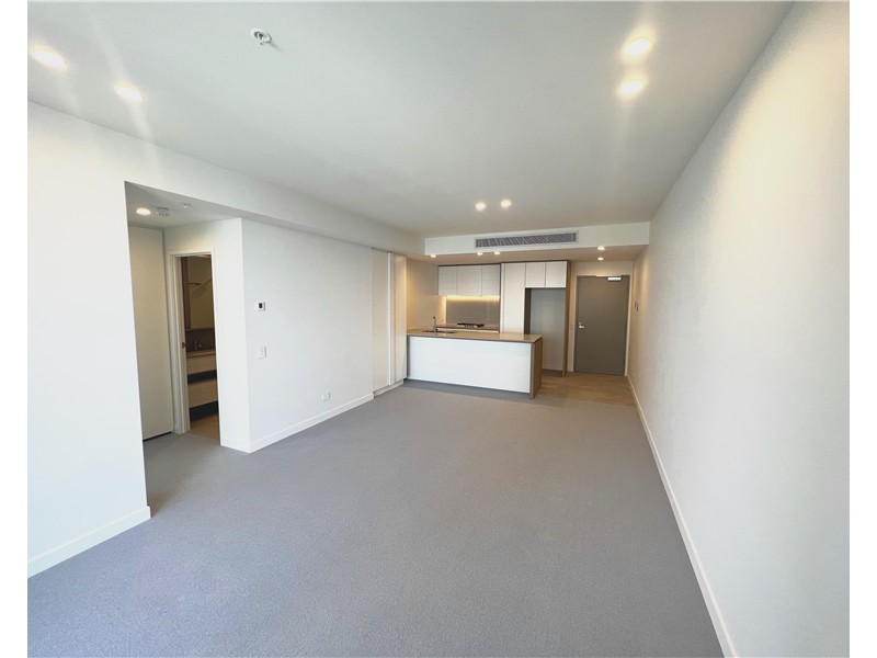 1302/12-18 Philip Avenue, Broadbeach QLD 4218