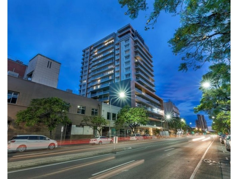 1207/180 Morphett St, Adelaide SA 5000