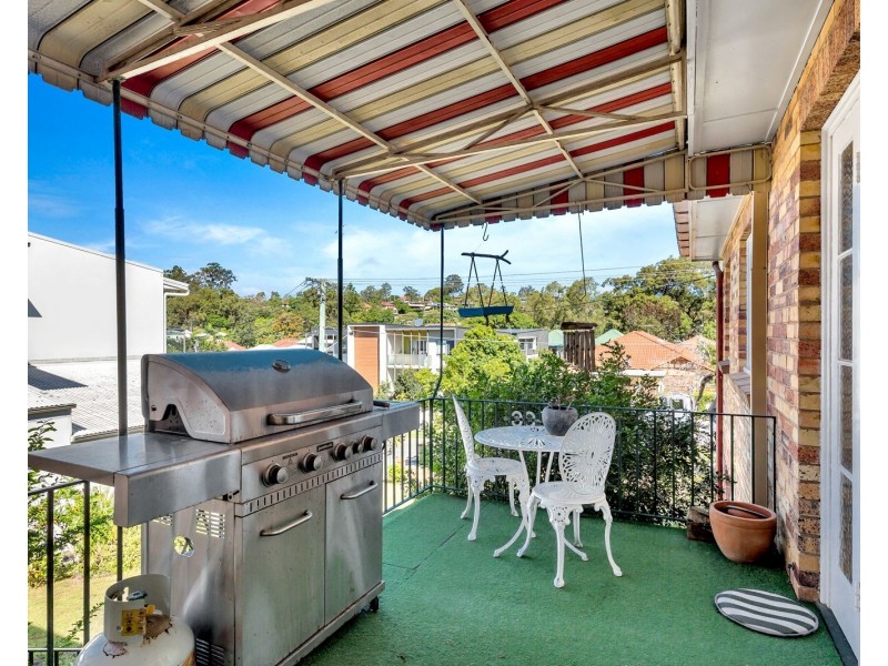 36 Depper Street, St Lucia QLD 4067