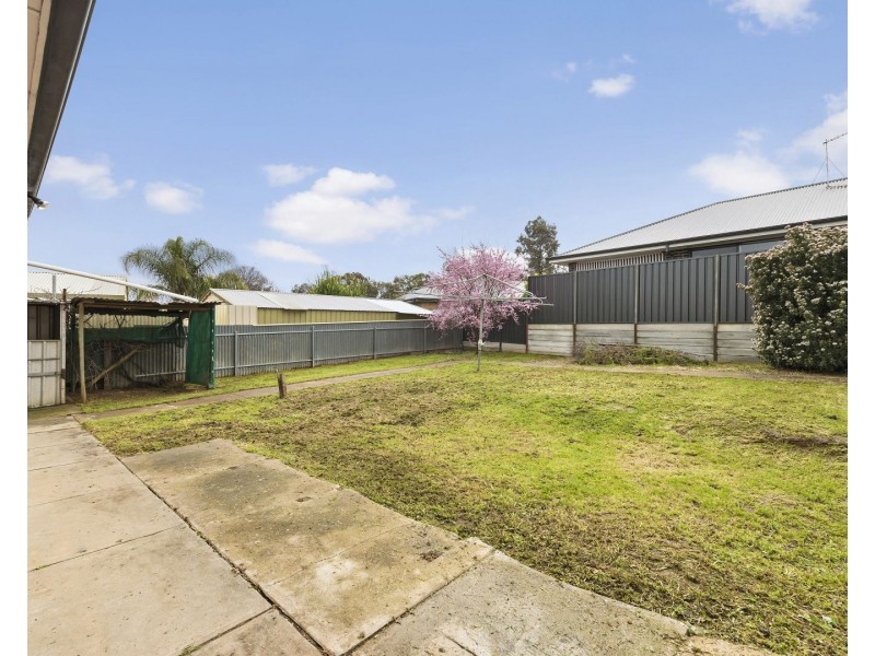 8 Celtic Street, Ingle Farm SA 5098