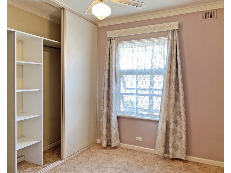 31 Oakleigh Road, Marion SA 5043