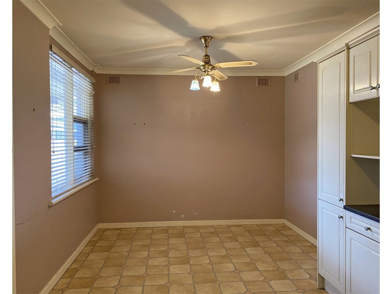 31 Oakleigh Road, Marion SA 5043