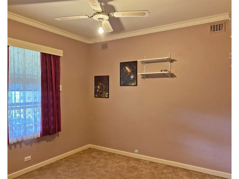 31 Oakleigh Road, Marion SA 5043