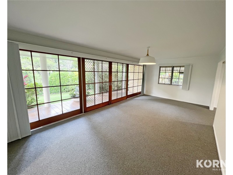 225 Lambert Road, Indooroopilly QLD 4068