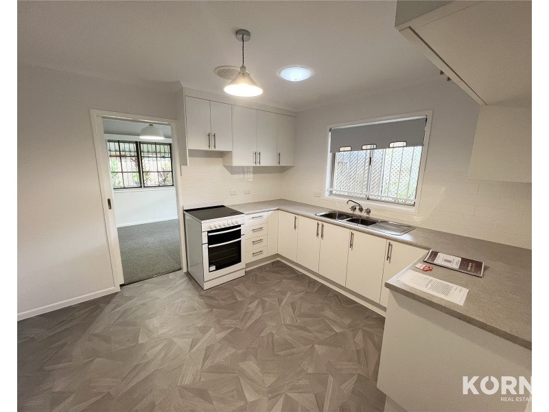 225 Lambert Road, Indooroopilly QLD 4068