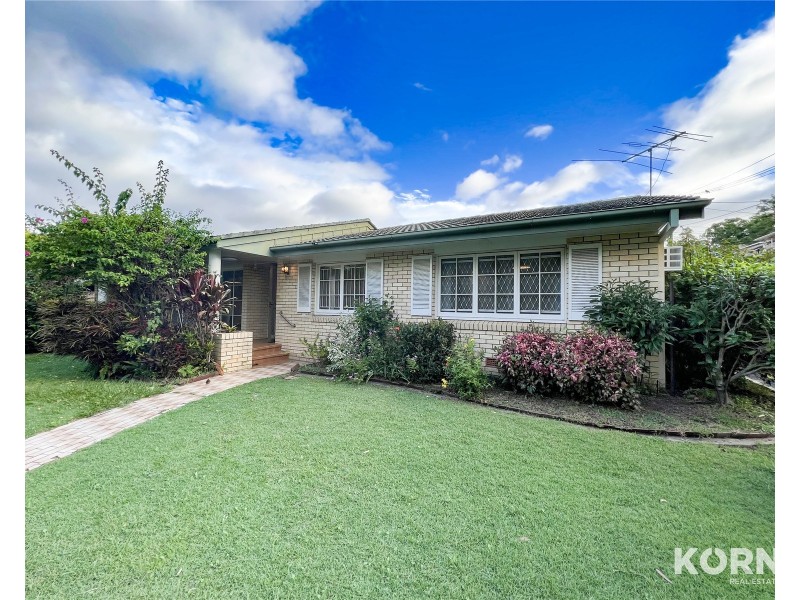 225 Lambert Road, Indooroopilly QLD 4068
