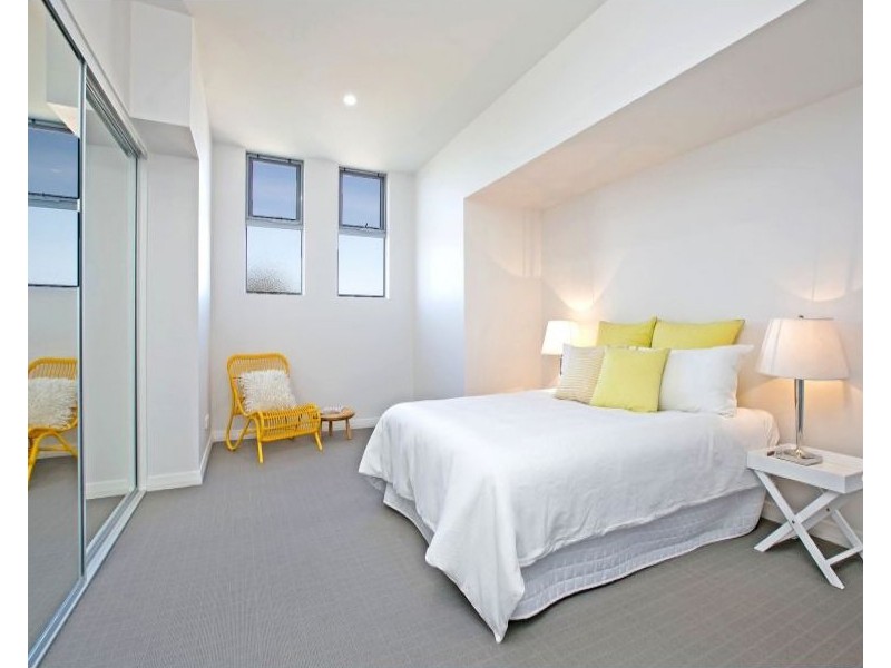 4/30 West Lakes Boulevard, Albert Park SA 5014