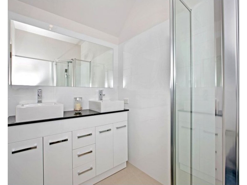 4/30 West Lakes Boulevard, Albert Park SA 5014